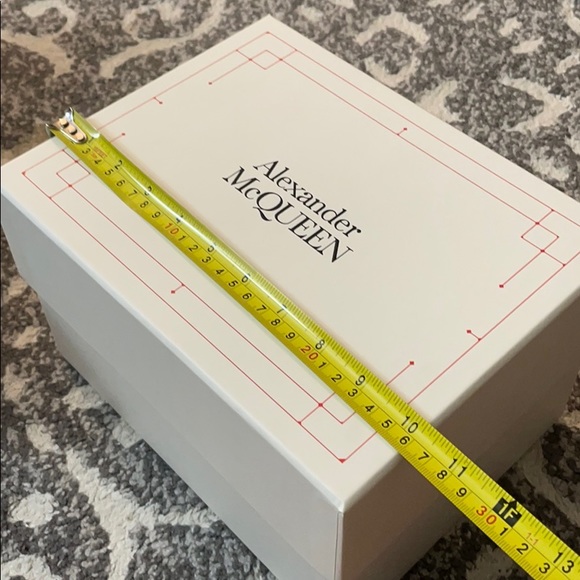 Alexander MCQUEEN Box - Picture 4 of 5